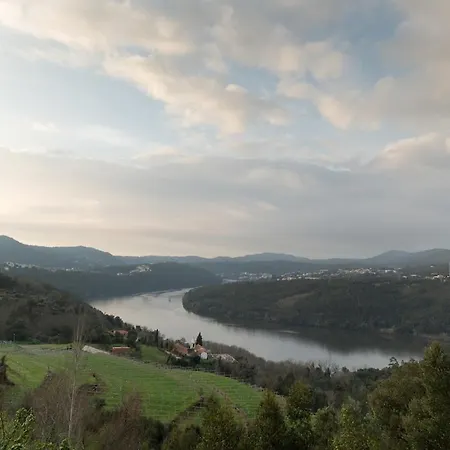 Encanto Do Douro Antigo Holiday home Raiva