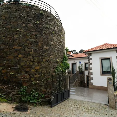 Encanto Do Douro Antigo * Raiva